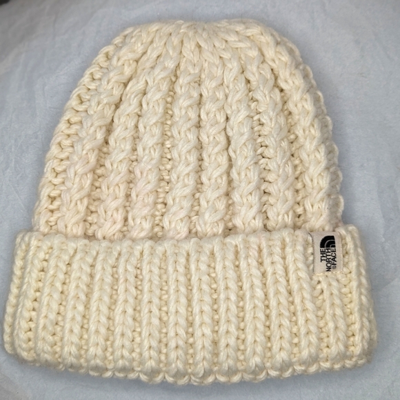 The North Face Knitted Beanie - Picture 1 of 3